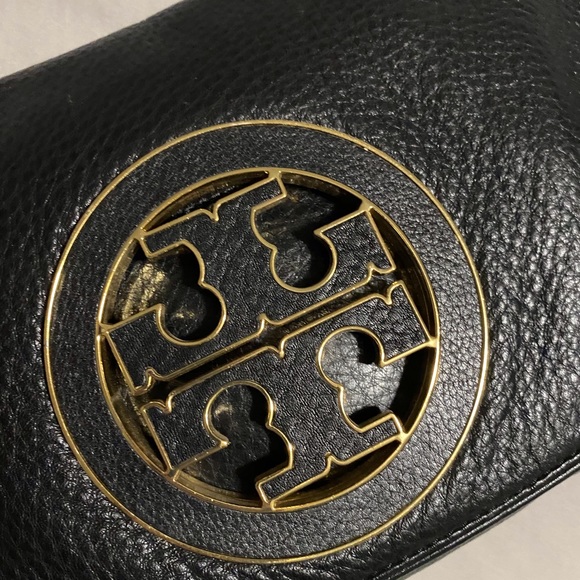 Tory Burch Amanda logo flap clutch - Picture 4 of 6